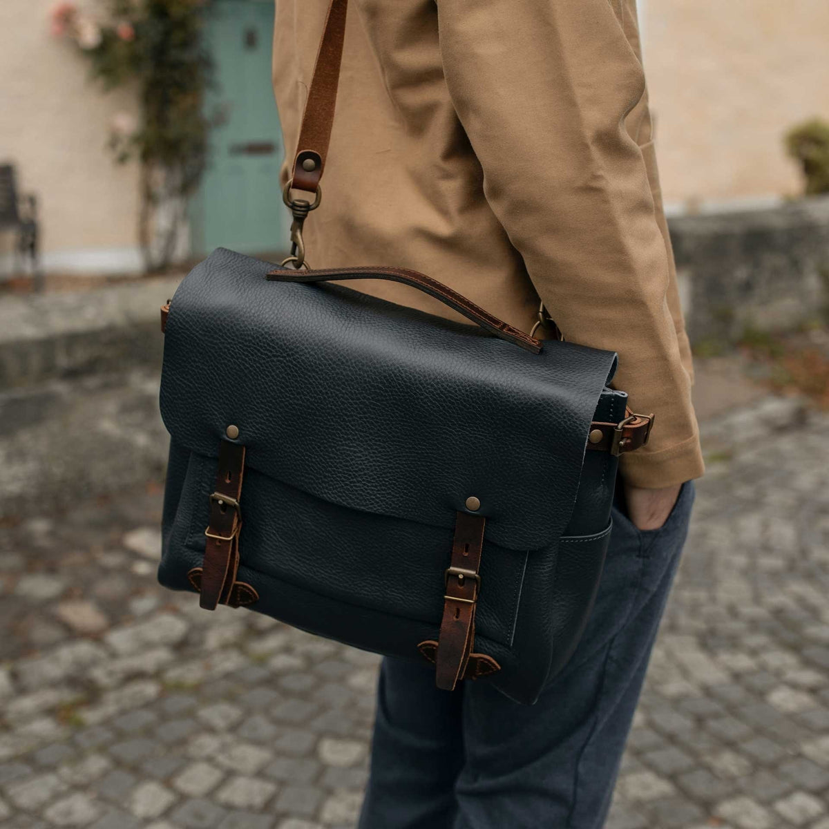 Bleu de Chauffe】Postman Bag Eclair M - Navy Blue – Blue Beach Denim