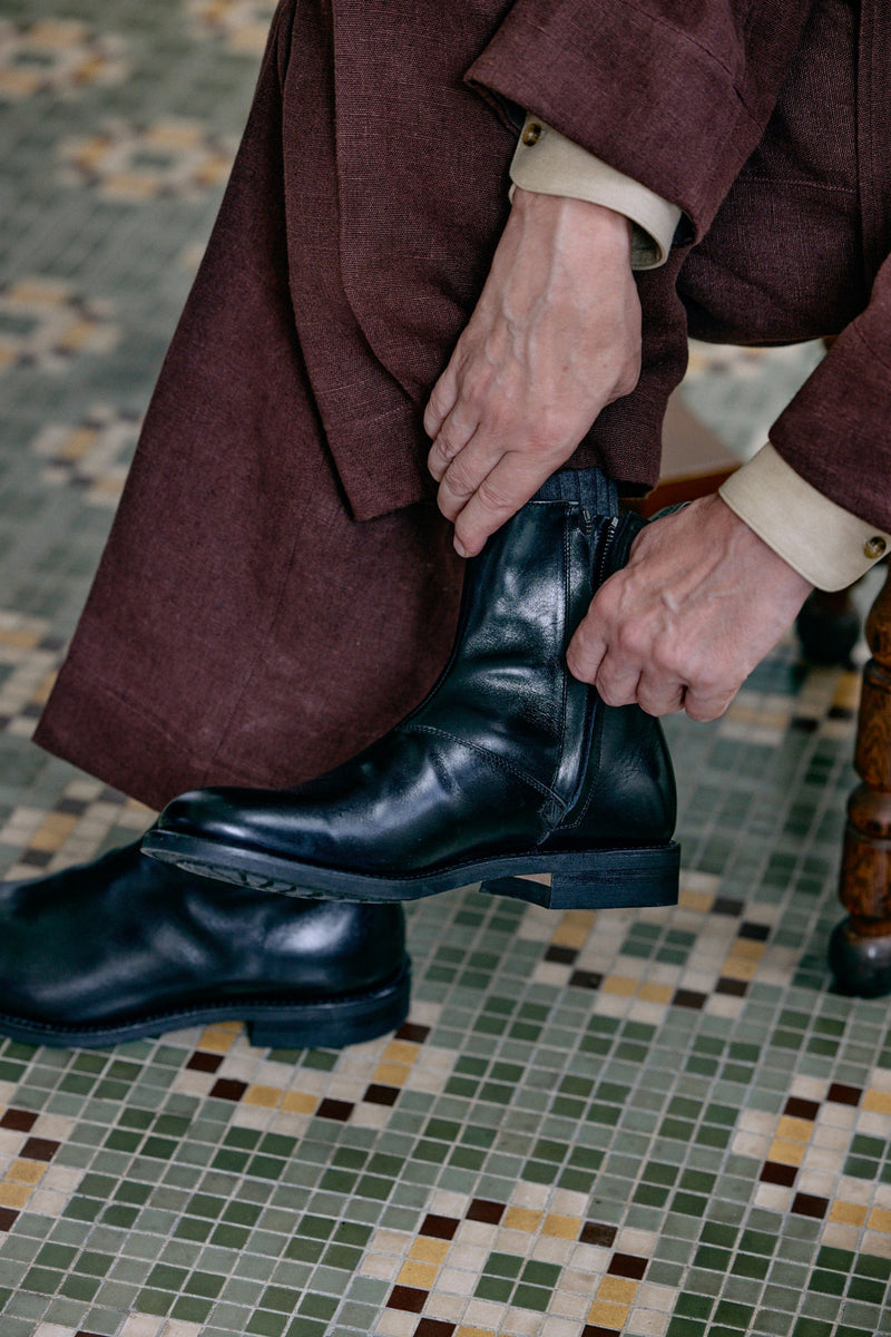 Brother Bridge】Judson Vintage Black Calf Side Zip Boots – Blue