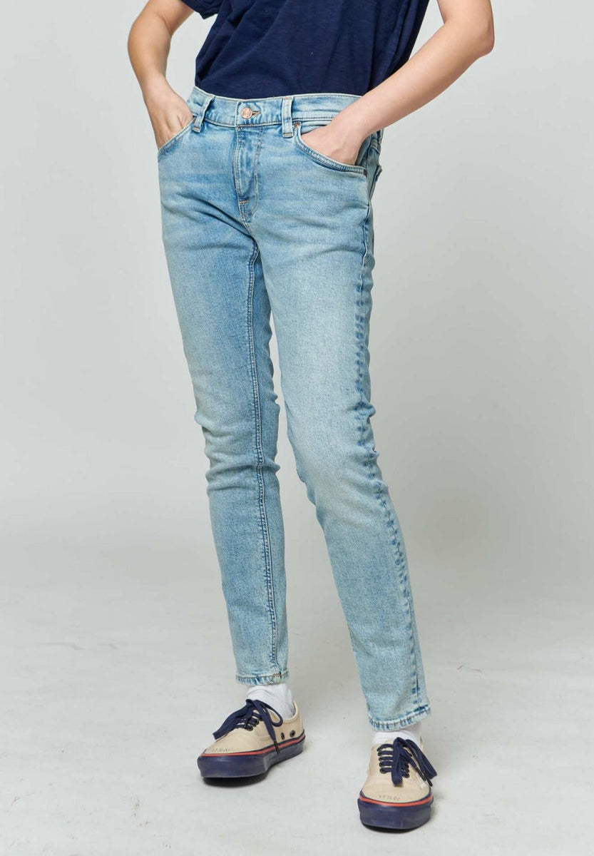 Nudie Jeans】Tight Terry Light Sky – Blue Beach Denim