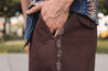 【Universal Works】Pleated Track Short In Chocolate Twill / 客製3x1斜紋棉布 緹花細節 寬鬆短褲
