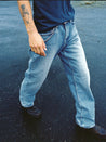 【Nudie Jeans】Tuff Tony Streaky Vintage 復古直紋淺藍高腰寬版直筒牛仔褲
