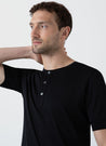 【Sunspel】Henley T-Shirt Black 黑色頂級匹馬棉蔚藍海岸短袖亨利領