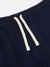 【Universal Works】Beach Short In Indigo Herringbone Denim / 靛藍藍染 魚骨紋丹寧結構 海灘短褲