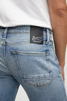 【DENHAM】RAZOR IAR Slim Jeans / 淺藍刷色 自然破壞 合身小直筒牛仔褲