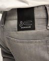 【DENHAM】Razor 極淺灰色水洗 自然復古破壞補丁 合身小直筒牛仔褲
